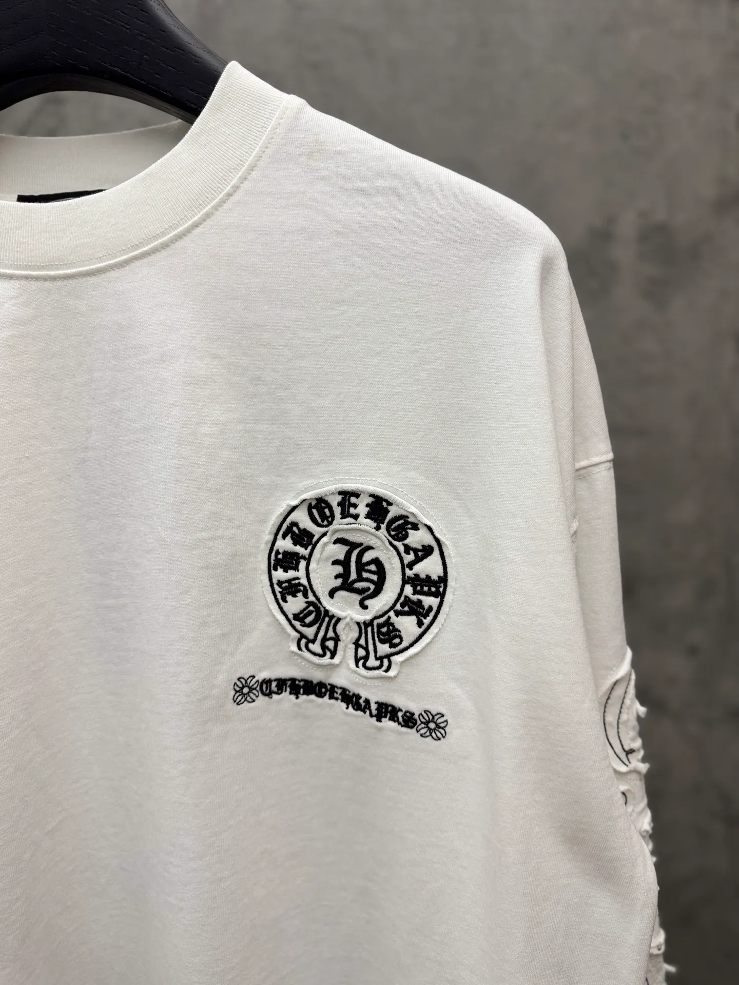 （ ， P， ） 𝗖H 2026 New Arrival Original 👑 ！ ： ➕100% 。Authentic ➕ ➕3D ➕ ： ！ ！ ： Size：S M L XL ：2102